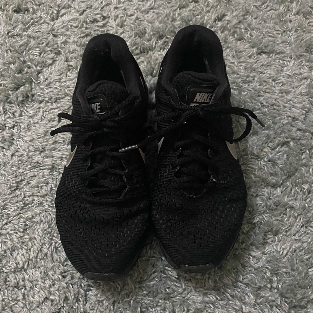 Nike shoes